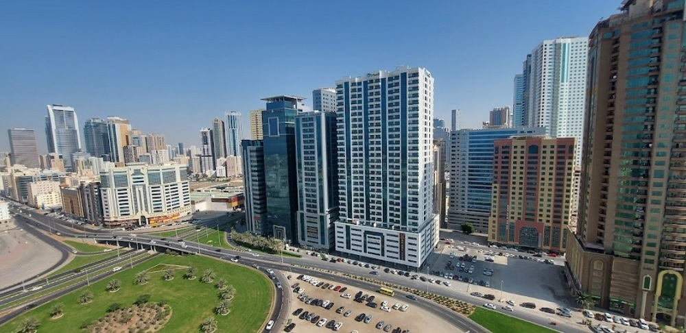 Al Hafeet Building apartments for rent in Al Khan Sharjah