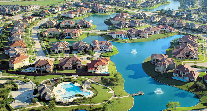 The Architect of Success: Developers and Master Communities