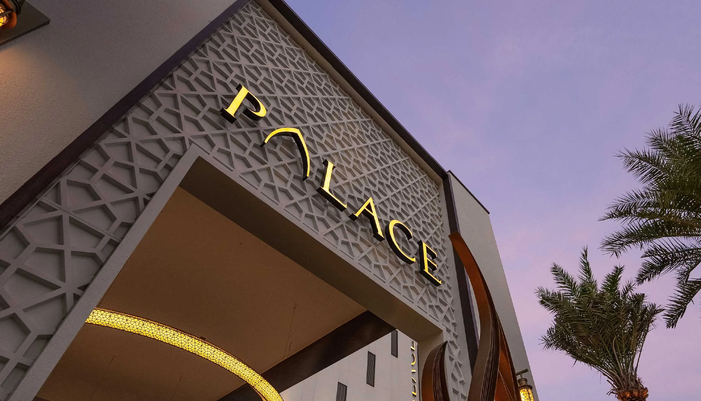 Avarra by Palace